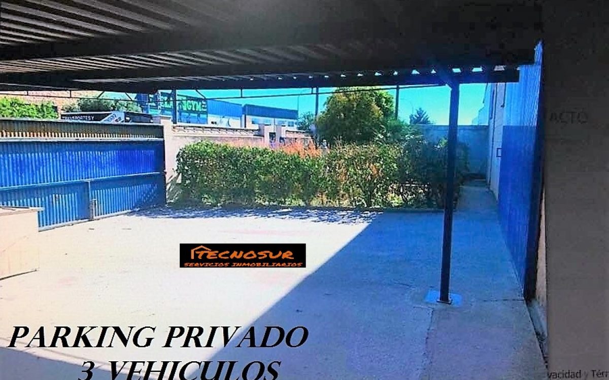 21.-PARKING PRIVADO