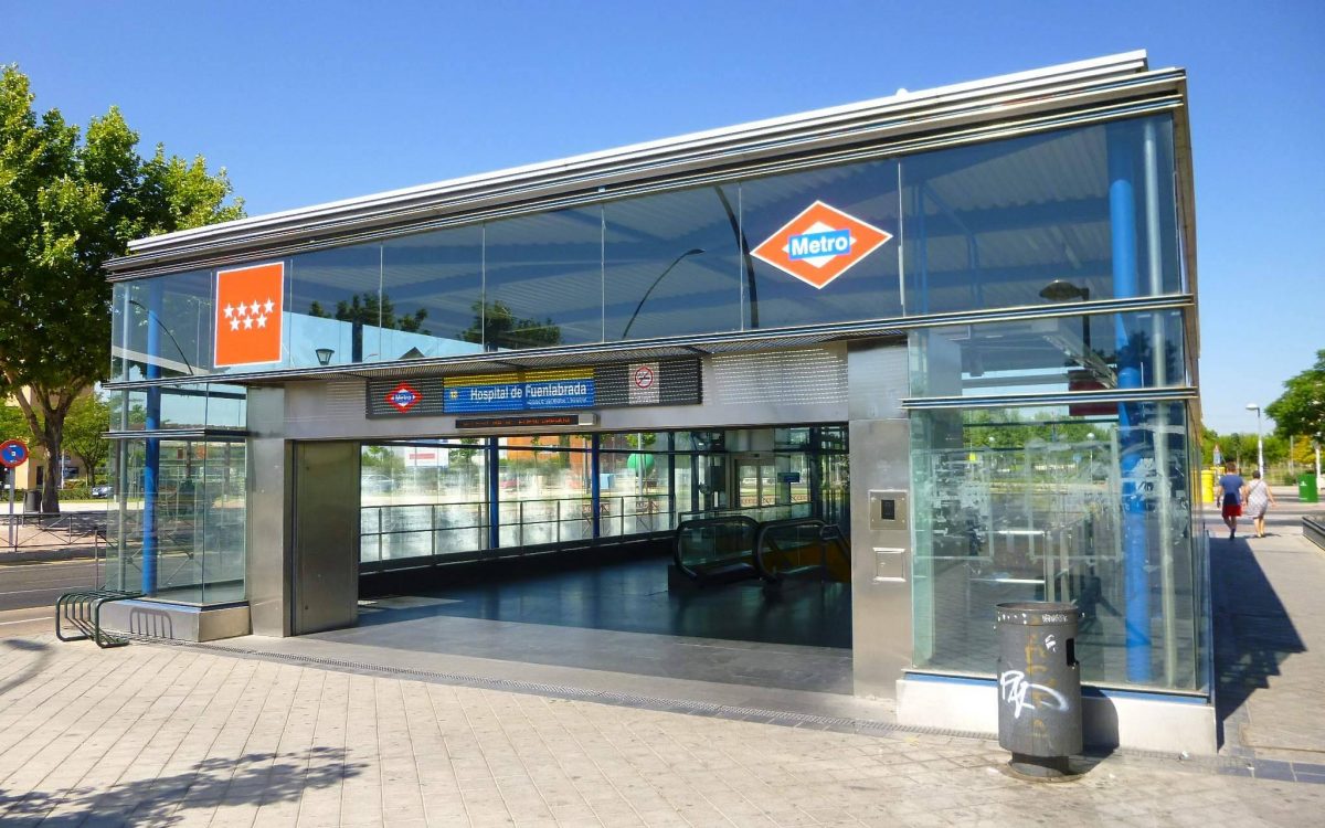 26.-Fuenlabrada_-_Estación_de_Hospital_de_Fuenlabrada,_de_Madrid_Metro